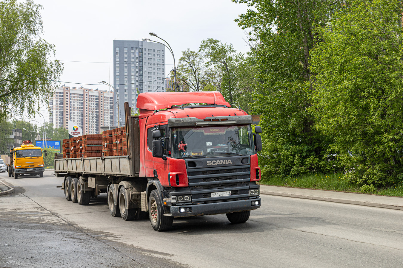 Свердловская область, № Т 818 МС 196 — Scania ('1996) P114G