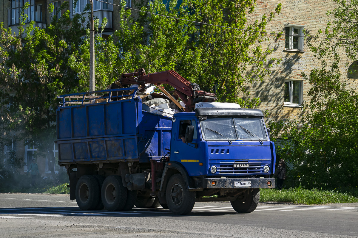 Удмуртия, № Р 076 ВС 18 — КамАЗ-5320