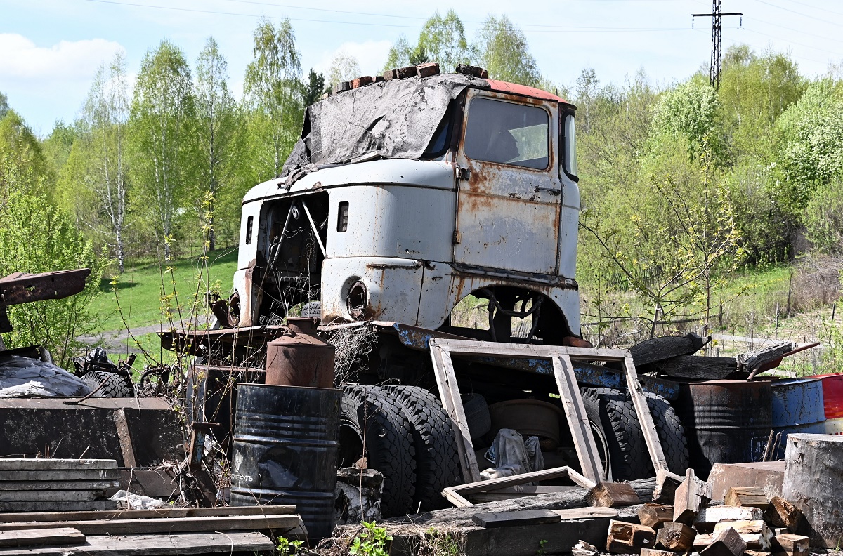 Кемеровская область, № (42) Б/Н 0116 — IFA W50L (общая модель); Транспортные средства без номеров (Кемеровская область)
