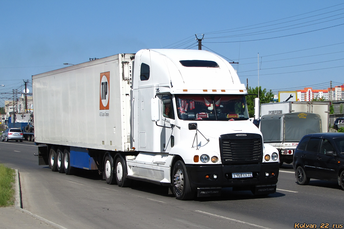 Алтайский край, № Е 968 ХА 22 — Freightliner Century Class