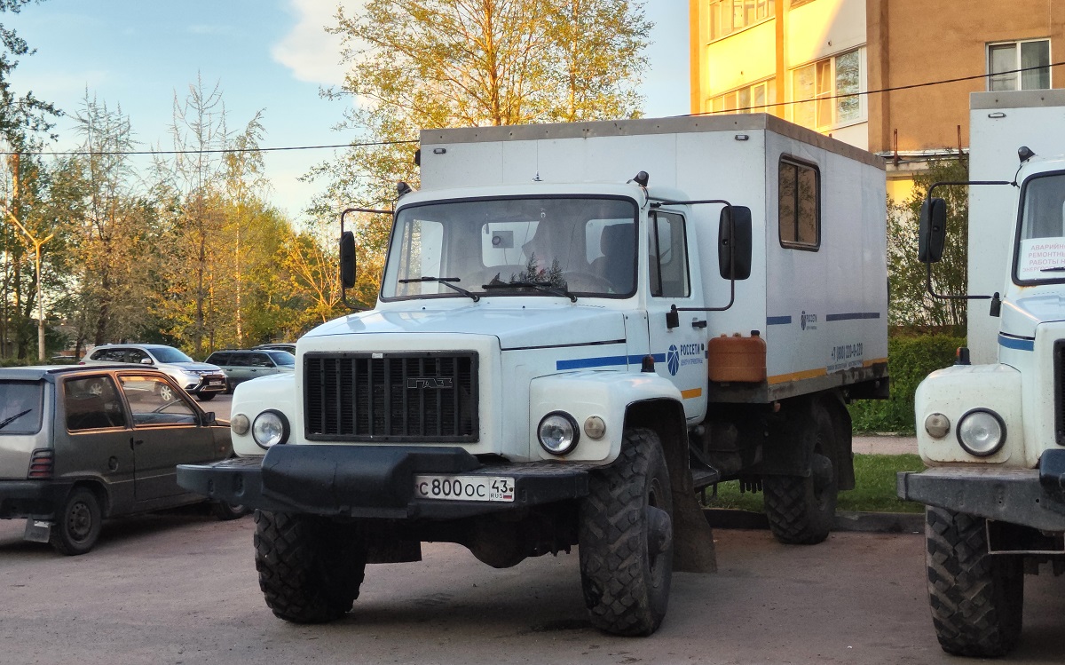 Кировская область, № С 800 ОС 43 — ГАЗ-33081 «Садко»