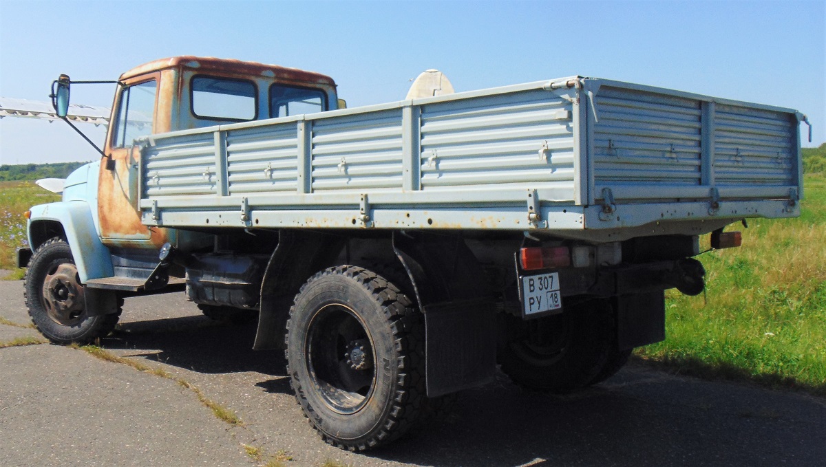 Удмуртия, № В 307 РУ 18 — ГАЗ-3307
