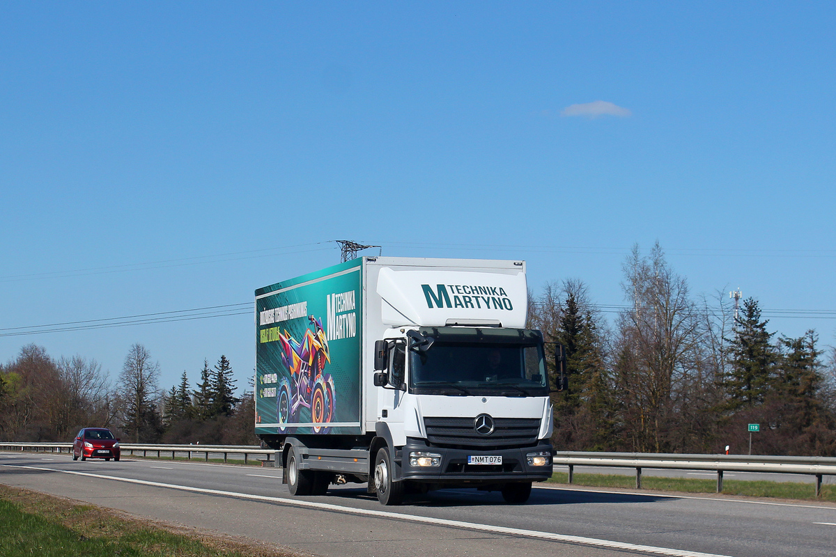 Литва, № NMT 076 — Mercedes-Benz Atego (общ.м)