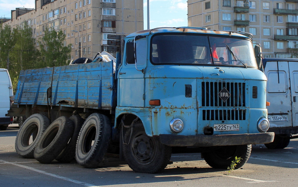 Ленинградская область, № В 225 ТУ 147 — IFA W50L (общая модель)