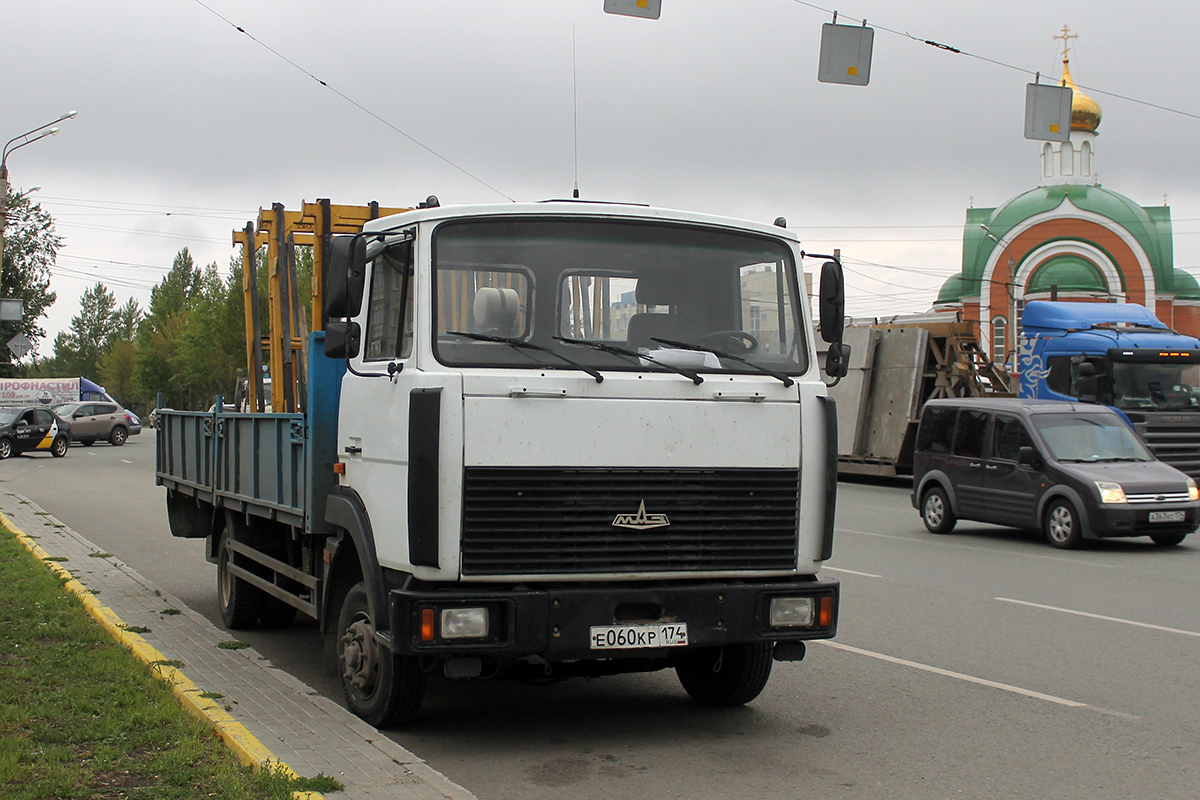 Челябинская область, № Е 060 КР 174 — МАЗ-437041