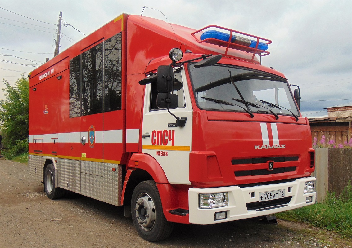 Удмуртия, № Е 705 АТ 18 — КамАЗ-4308-G5(69)