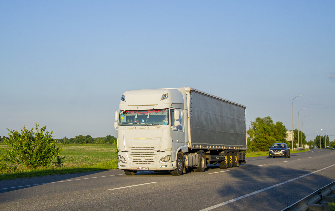 Киевская область, № АС 6788 НЕ — DAF XF Euro6 FT
