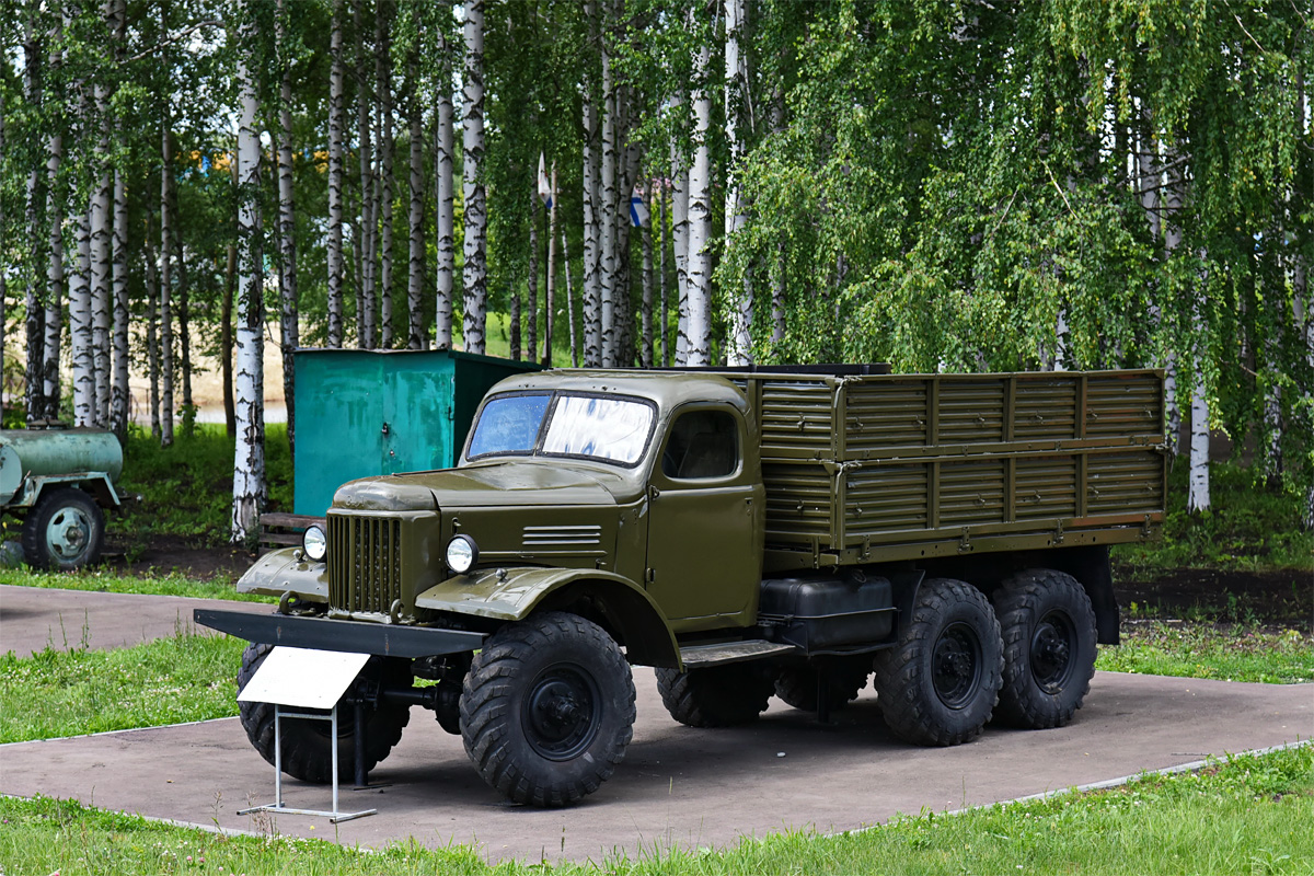 Нижегородская область, № (52) Б/Н 0084 — ЗИЛ-157 (общая модель); Техника на постаментах, памятники (Нижегородская область); Транспортные средства без номеров (Нижегородская область)