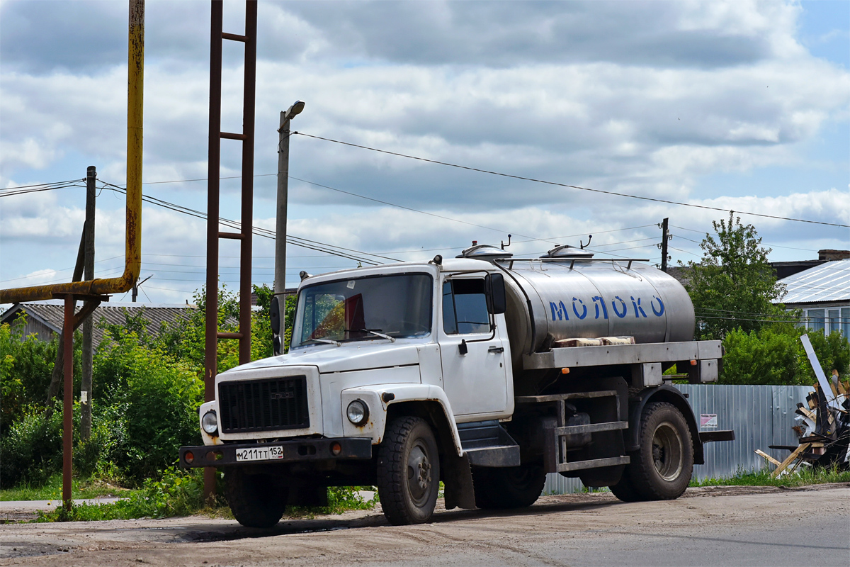 Нижегородская область, № М 211 ТТ 152 — ГАЗ-3309