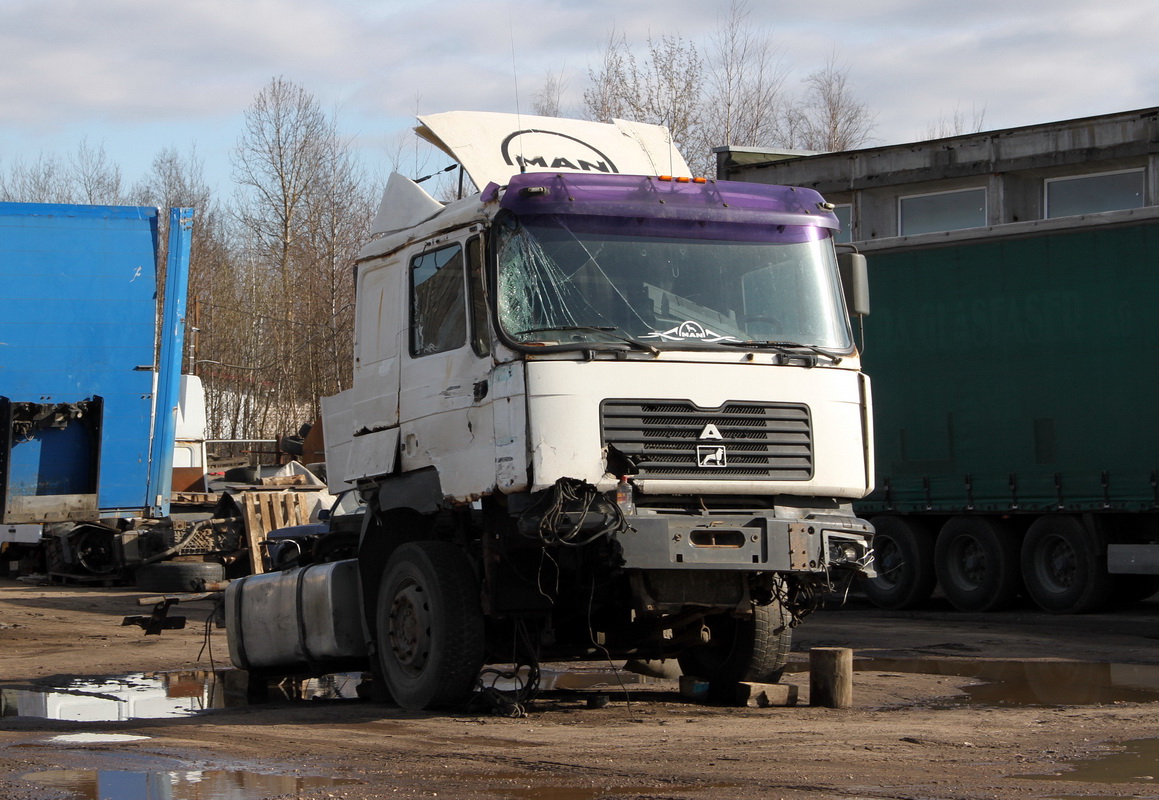 Псковская область, № (60) Б/Н 0046 — MAN F2000 (общая модель); Транспортные средства без номеров (Псковская область)