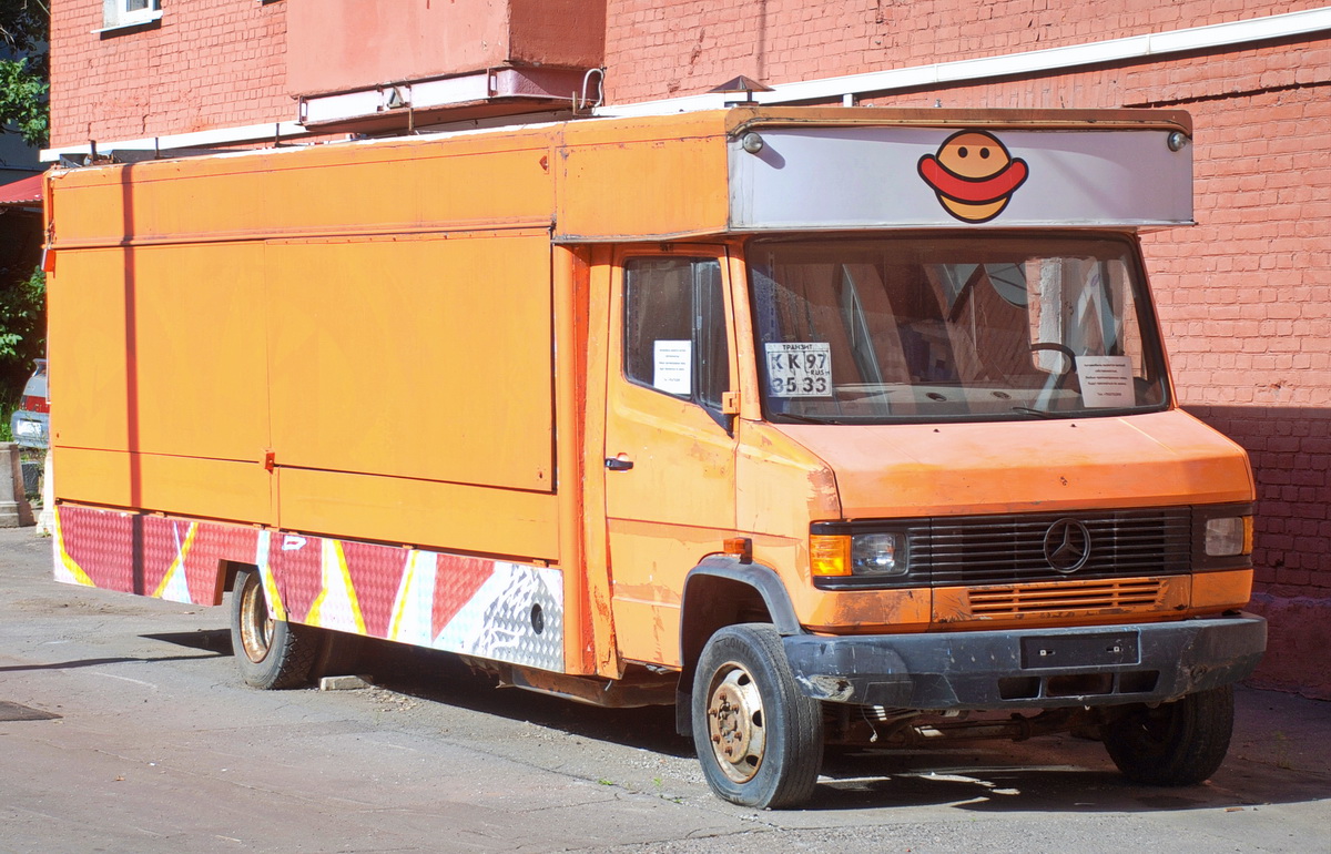 Москва, № КК 3533 97 — Mercedes-Benz T2 ('1986)