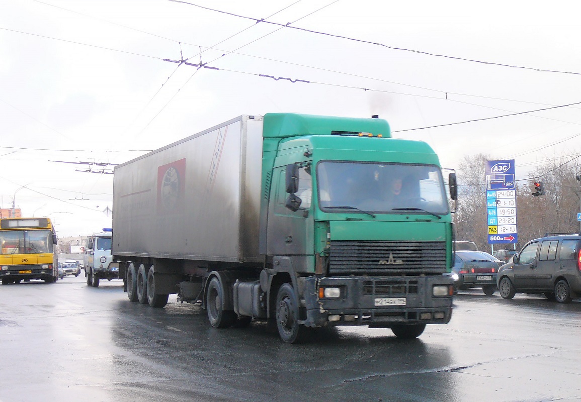 Москва, № М 214 ВК 199 — МАЗ-544008