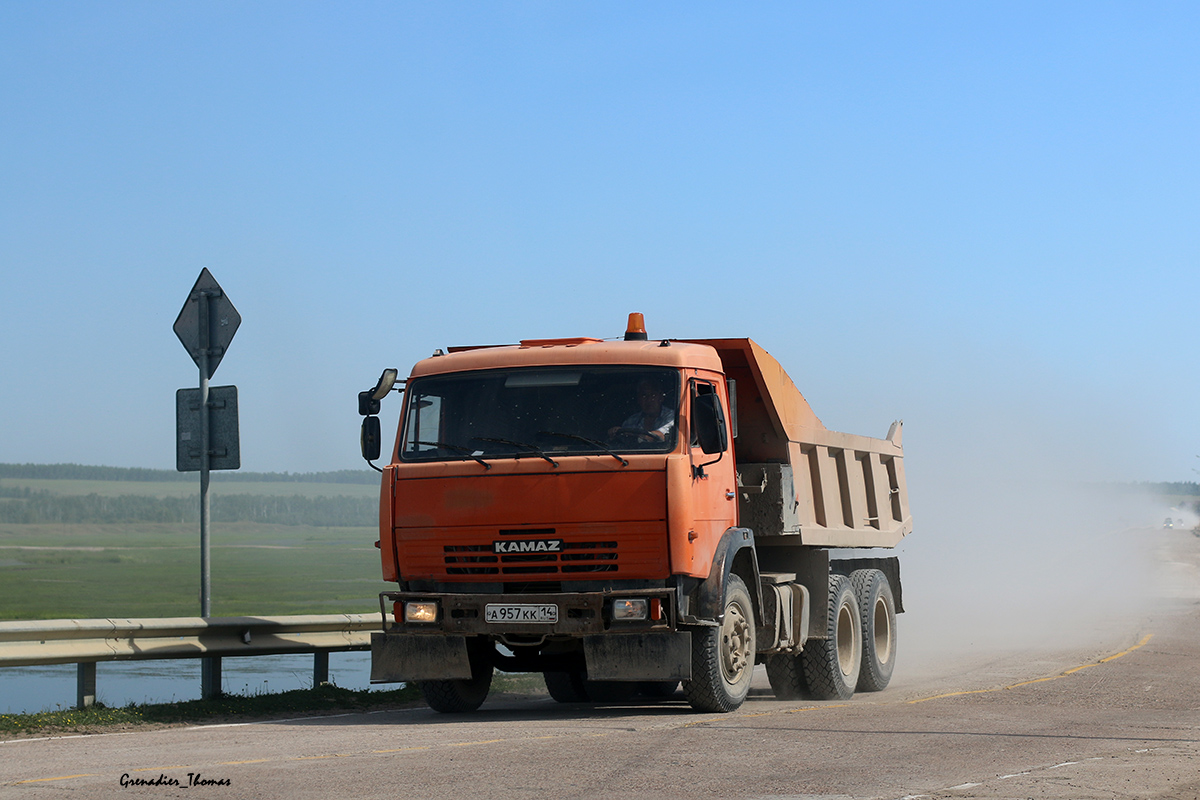 Саха (Якутия), № А 957 КК 14 — КамАЗ-55111 (общая модель)
