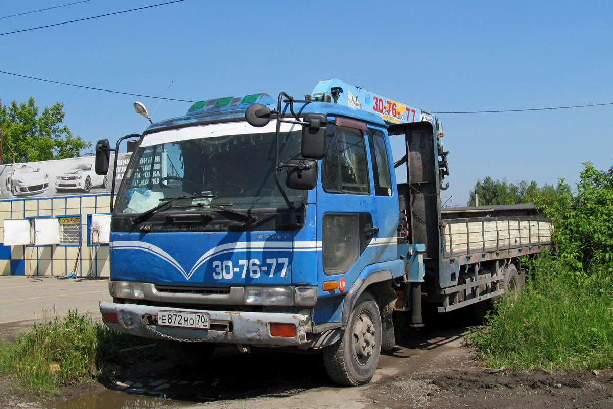 Томская область, № Е 872 МО 70 — Nissan Diesel Condor
