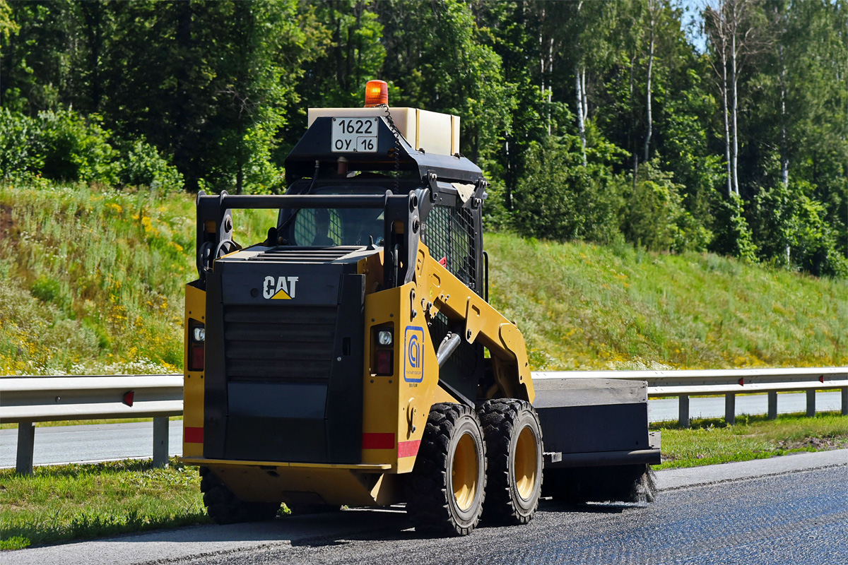 Татарстан, № 1622 ОУ 16 — Caterpillar (общая модель)