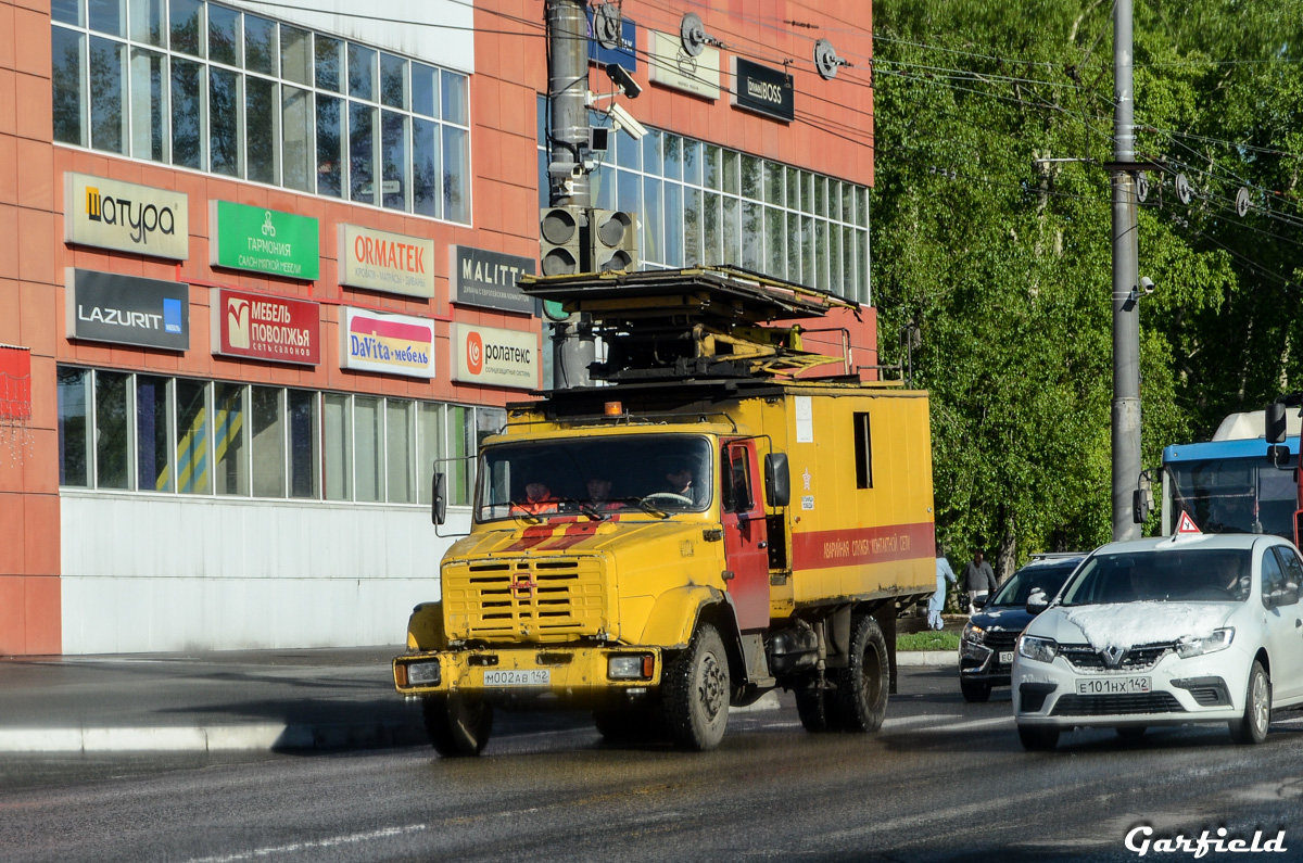 Кемеровская область, № М 002 АВ 142 — ЗИЛ-433362