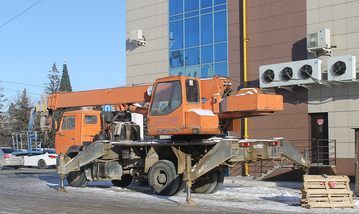 Оренбургская область, № Х 926 АХ 56 — КамАЗ-53605-15 [53605R]