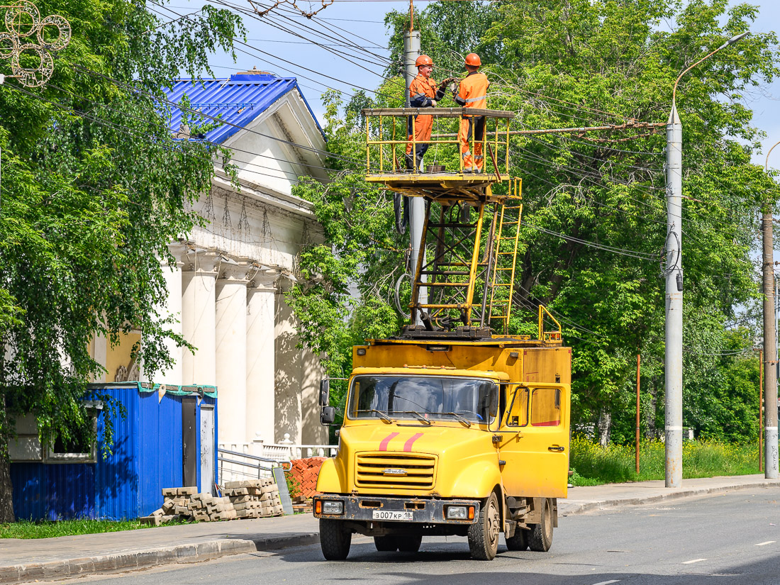 Удмуртия, № В 007 КР 18 — ЗИЛ-433362