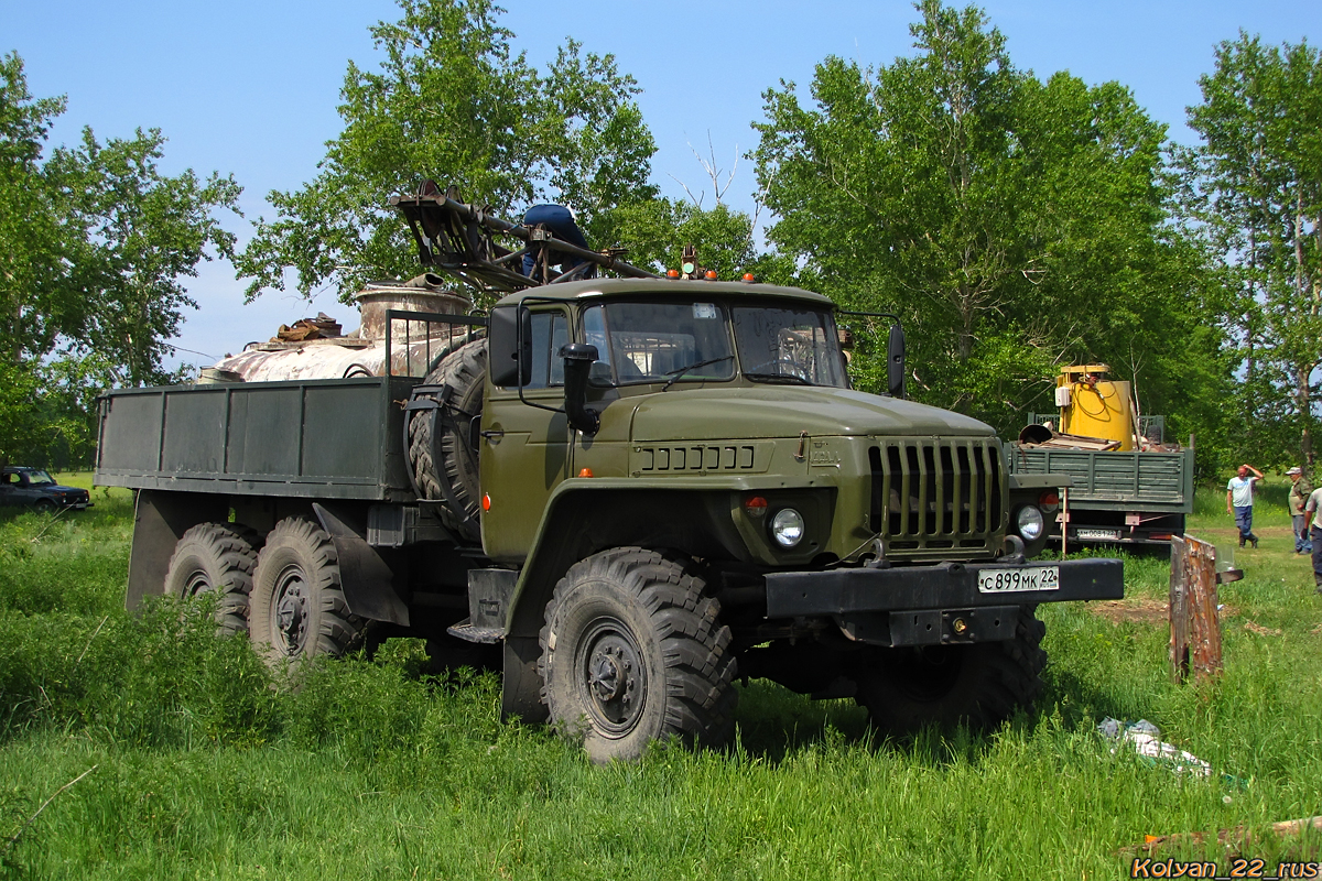 Алтайский край, № С 899 МК 22 — Урал-4320