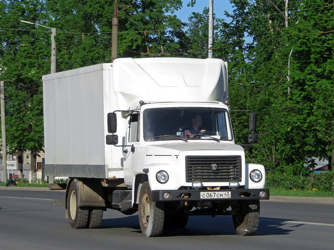 Кировская область, № С 067 СМ 43 — ГАЗ-3309