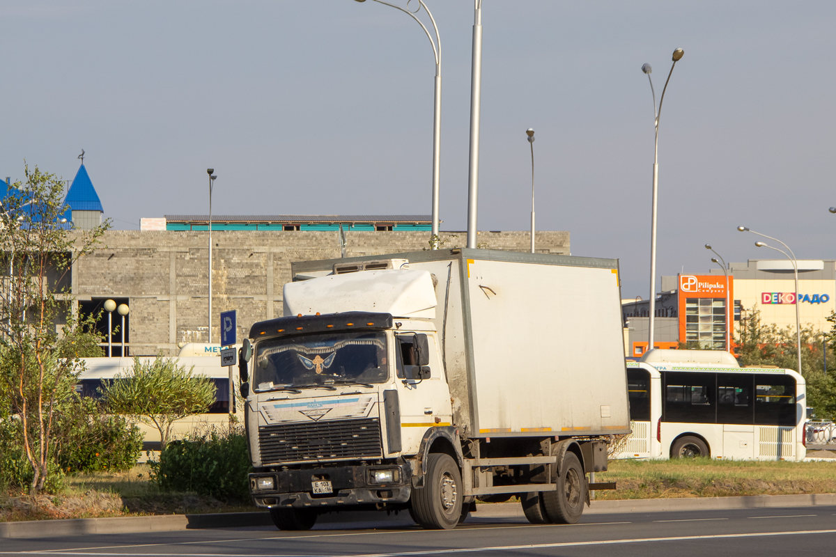 Ханты-Мансийский автоном.округ, № Е 103 КА 186 — МАЗ-5336A5