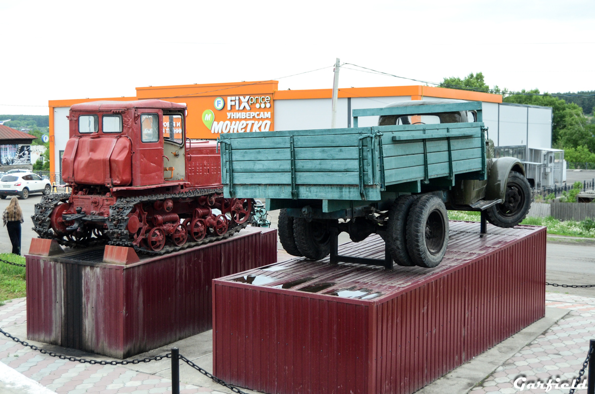 Алтайский край, № (22) Б/Н 0326 — ГАЗ-51А; Техника на постаментах, памятники (Алтайский край); Транспортные средства без номеров (Алтайский край)