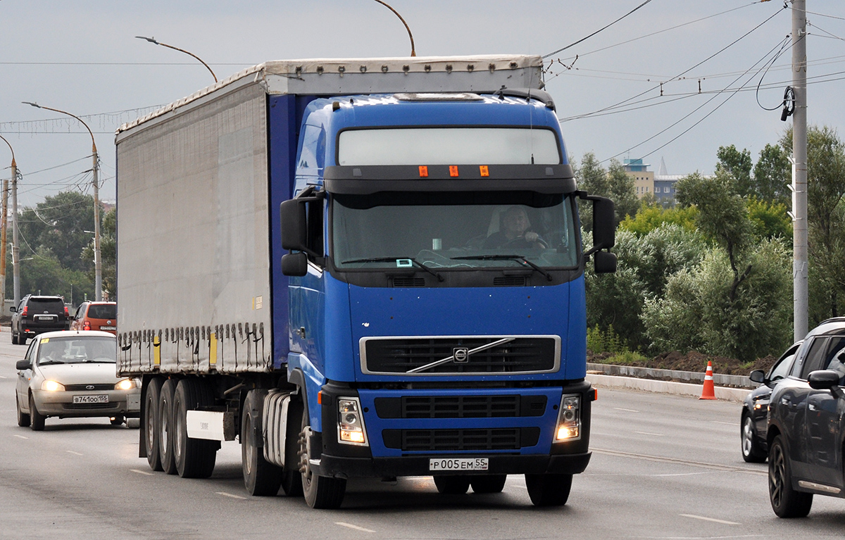 Омская область, № Р 005 ЕМ 55 — Volvo ('2002) FH12.420