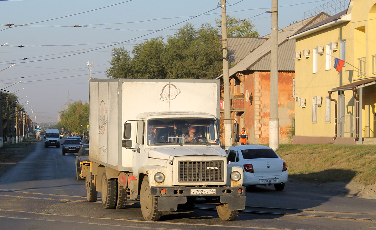 Оренбургская область, № У 792 ОУ 56 — ГАЗ-3307