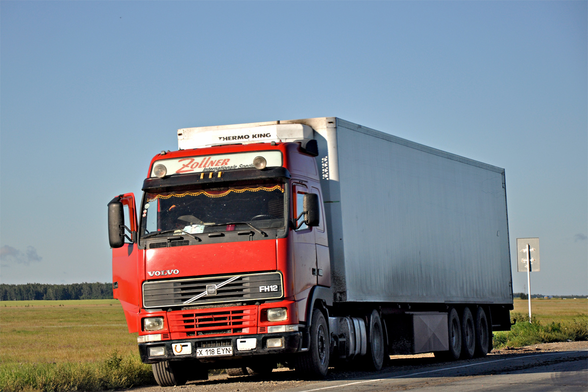 Туркестанская область, № X 118 EYN — Volvo ('1993) FH12.420