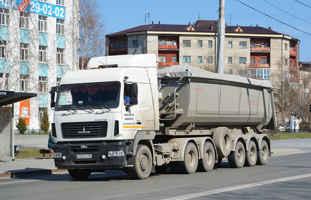 Свердловская область, № Е 127 ХН 196 — МАЗ-6430B9