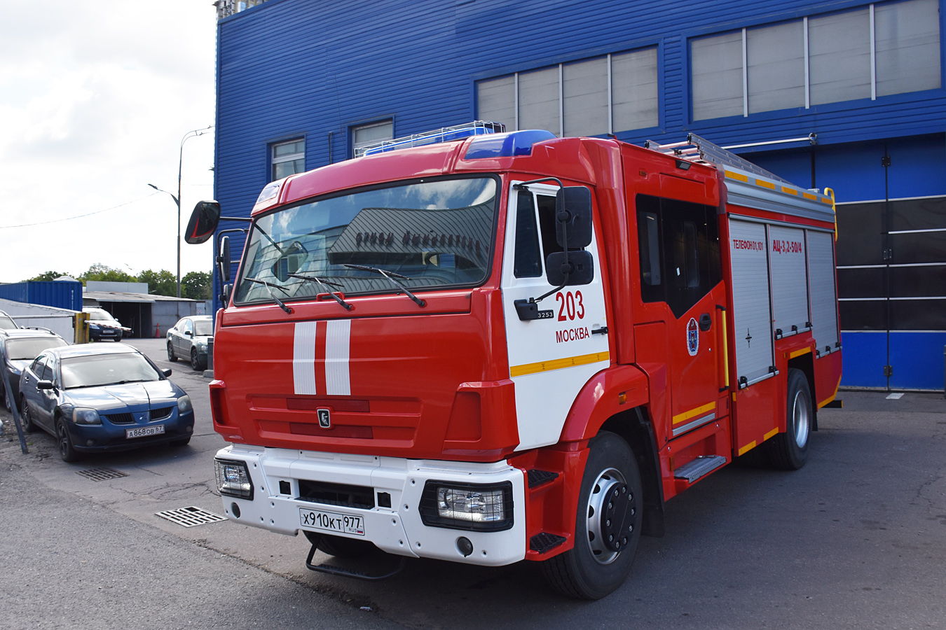 Москва, № Х 910 КТ 977 — КамАЗ-43253 (общая модель)