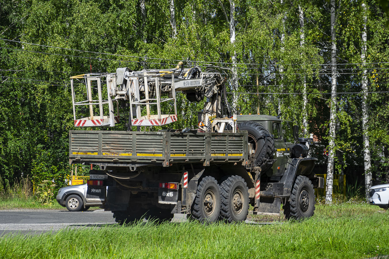 Удмуртия, № Е 990 КН 18 — Урал-4320-30