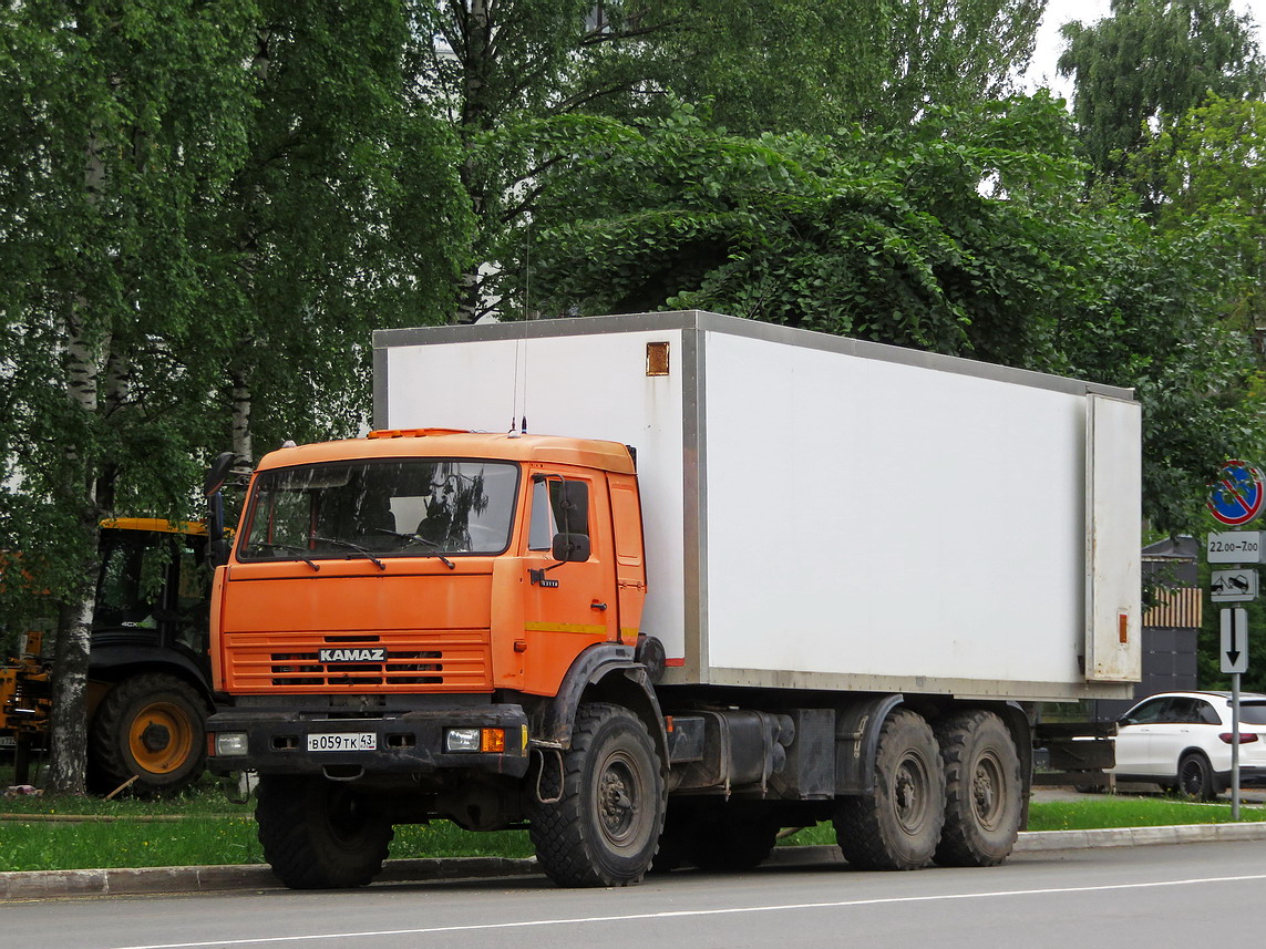 Кировская область, № В 059 ТК 43 — КамАЗ-43118 (общая модель)
