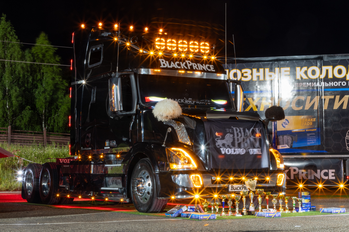 Дагестан, № А 562 ЕВ 105 — Volvo VNL670; Московская область — Фестиваль TruckDay 2026