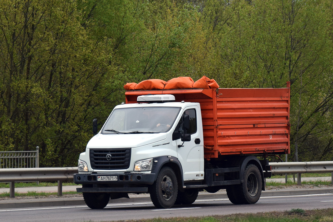 Брестская область, № AH 7671-1 — ГАЗ-C41R13