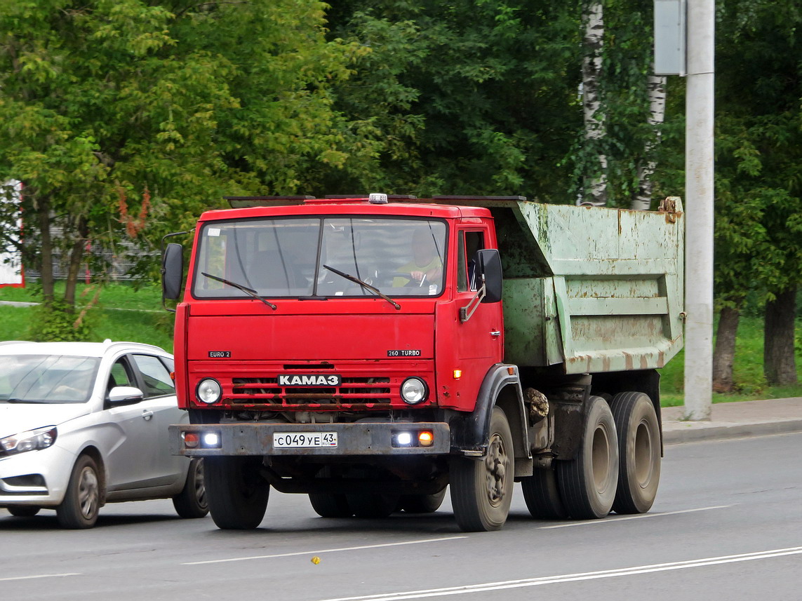 Кировская область, № С 049 УЕ 43 — КамАЗ-55111 [551110]
