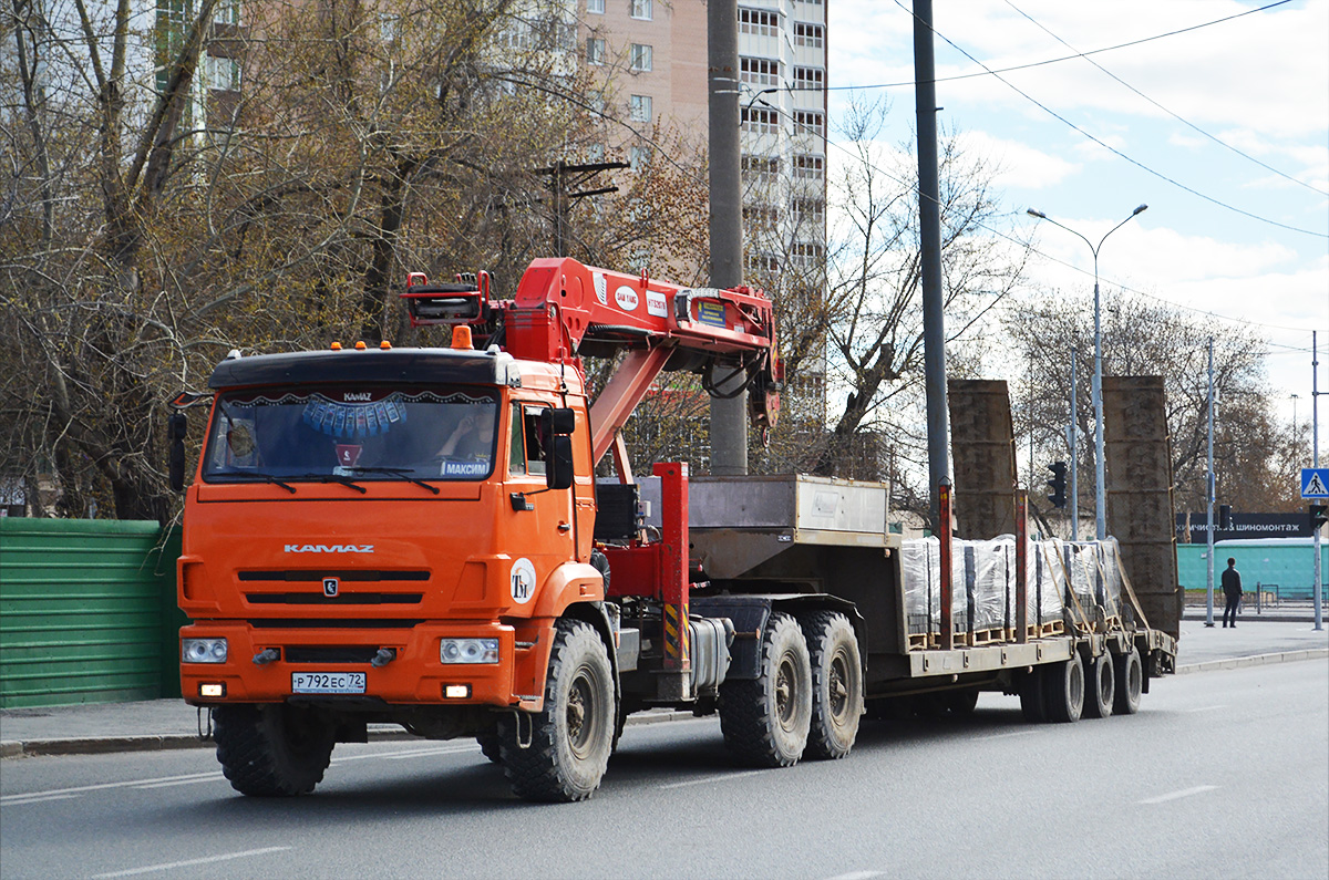 Тюменская область, № Р 792 ЕС 72 — КамАЗ-43118 (общая модель)