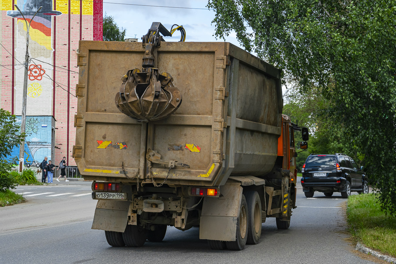 Свердловская область, № О 139 РР 196 — КамАЗ-65115 [651150]