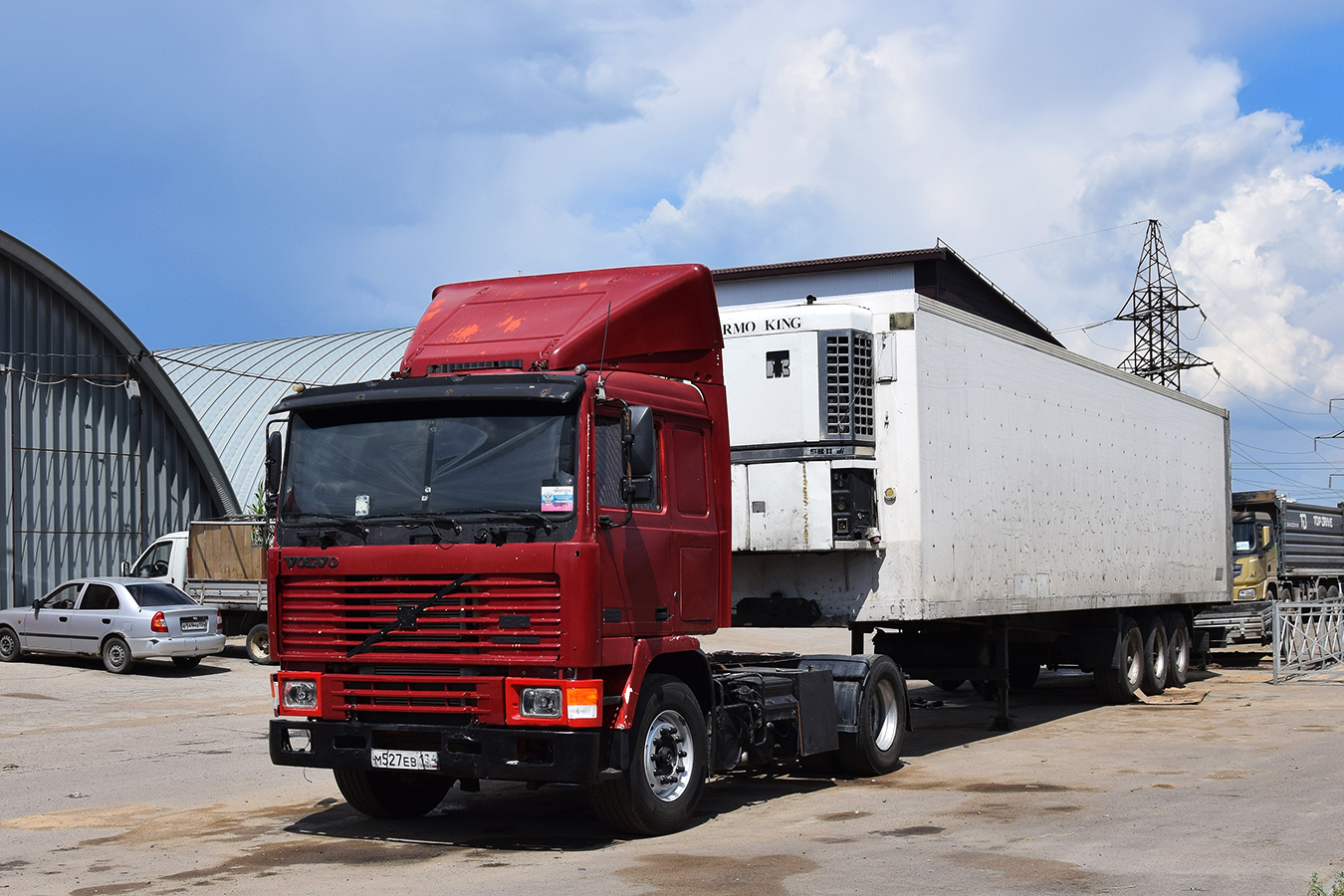 Волгоградская область, № М 527 ЕВ 134 — Volvo ('1987) F12