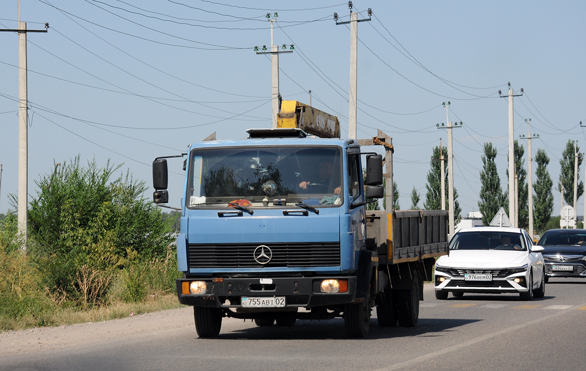 Алматы, № 755 ABI 02 — Mercedes-Benz (общая модель)