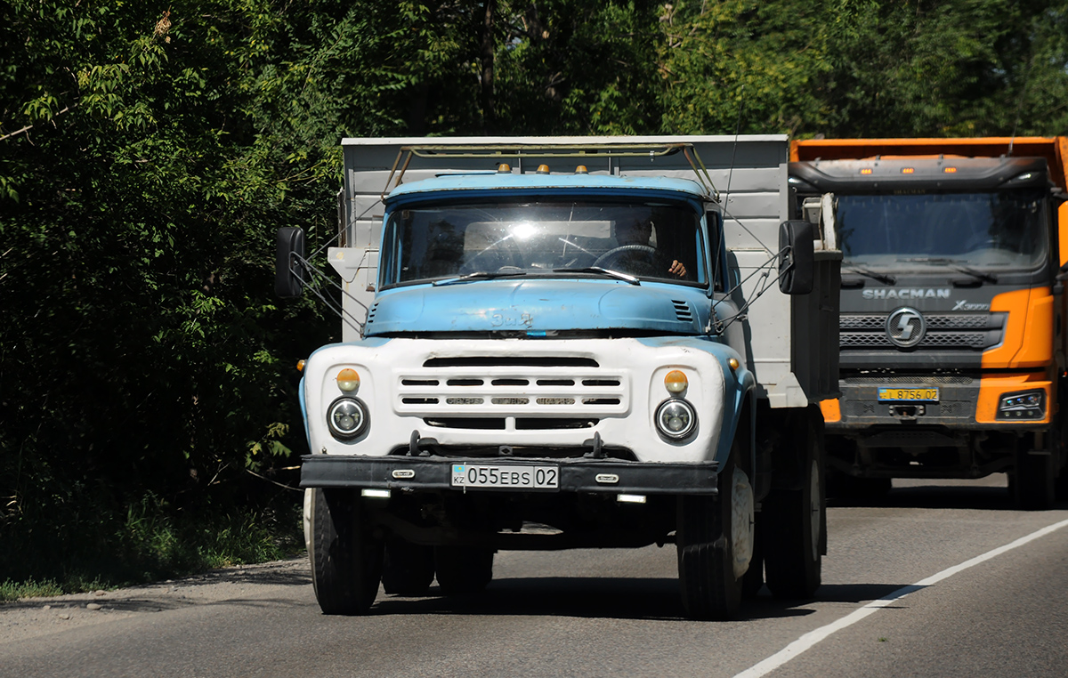 Алматы, № 055 EBS 02 — ЗИЛ-495810