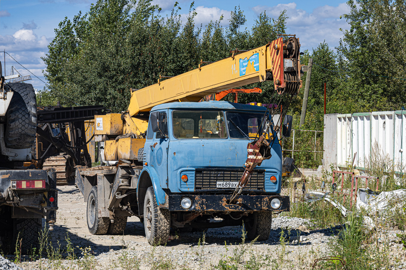 Тюменская область, № М 689 ВХ 72 — МАЗ-5334
