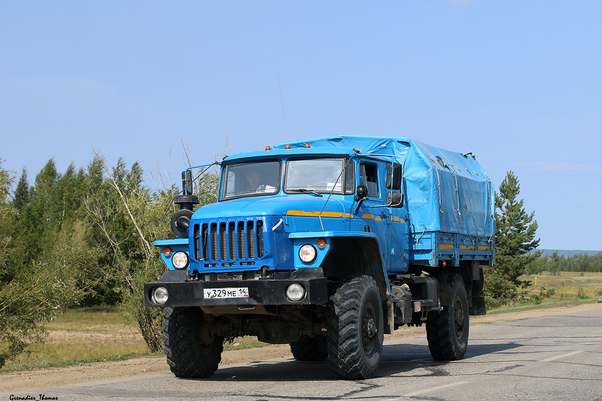 Саха (Якутия), № У 329 МЕ 14 — Урал-43206-71