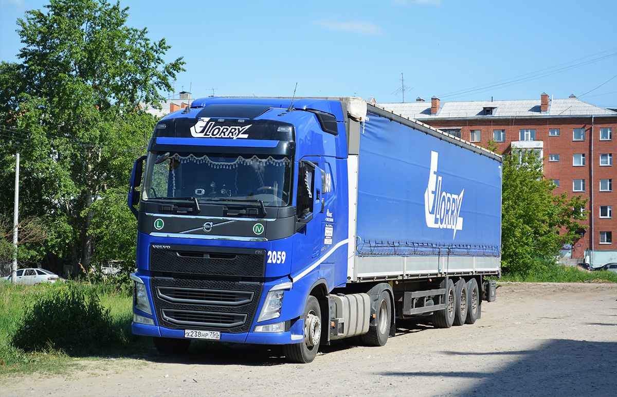 Московская область, № Х 238 НР 750 — Volvo ('2012) FH.420 [X9P]