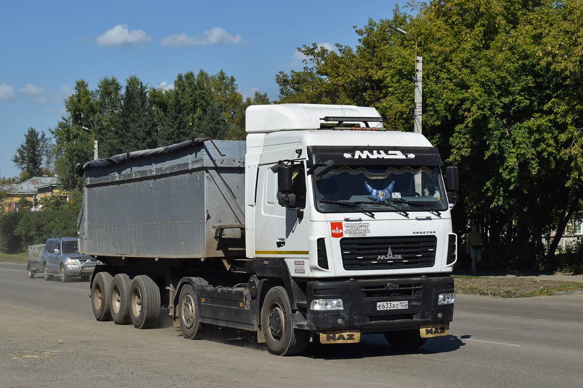 Алтайский край, № Е 633 АО 122 — МАЗ-544028