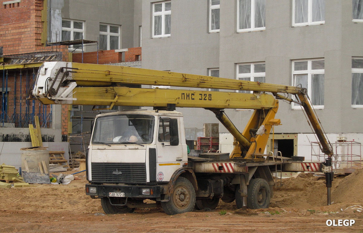 Витебская область, № АВ 1672-2 — МАЗ-5337 (общая модель)