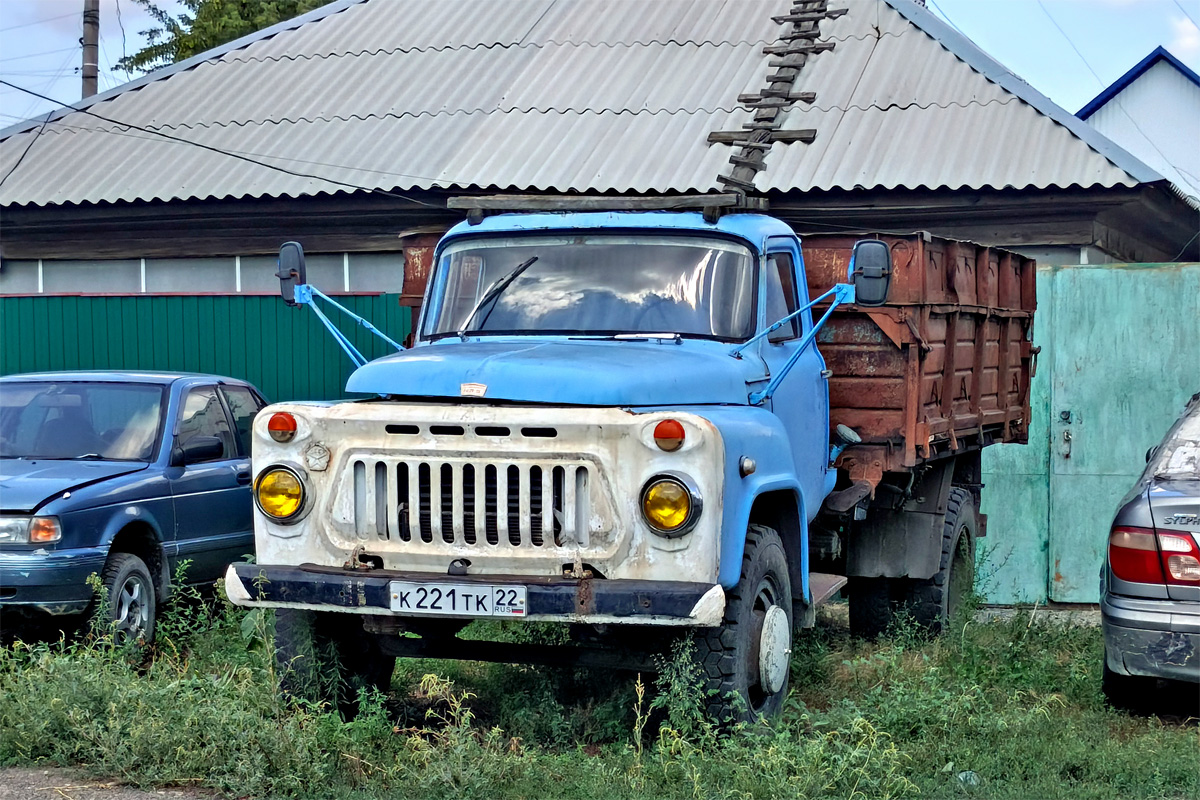 Алтайский край, № К 221 ТК 22 — ГАЗ-52-04