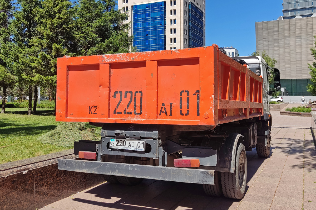 Астана, № 220 AI 01 — Hyundai Pavise