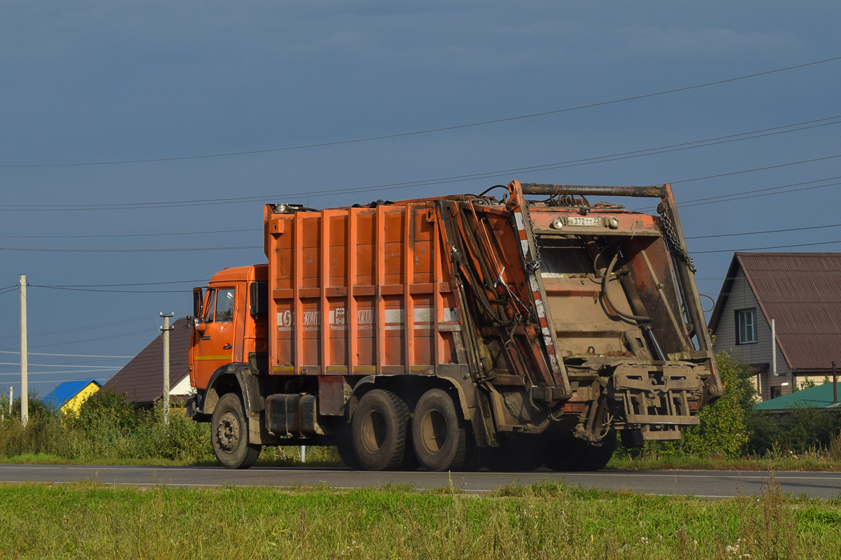 Алтайский край, № У 372 ТТ 22 — КамАЗ-65115-62