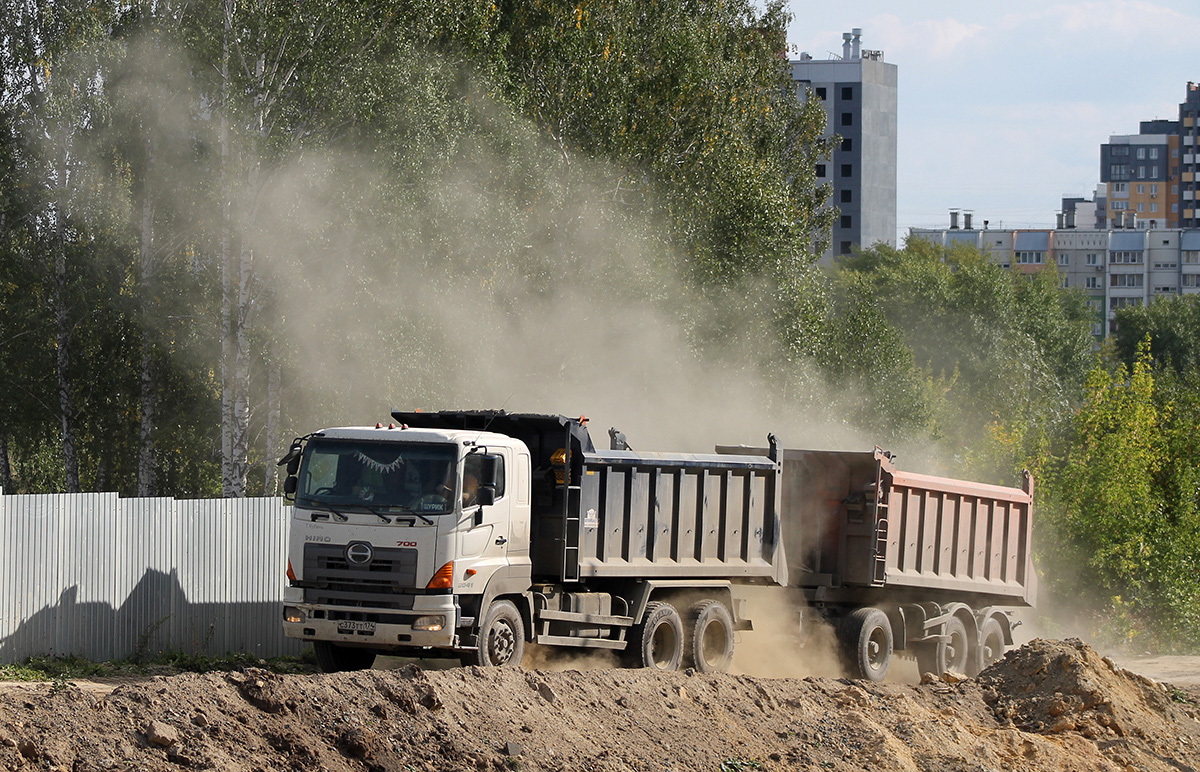 Челябинская область, № С 373 ТТ 174 — Hino 700